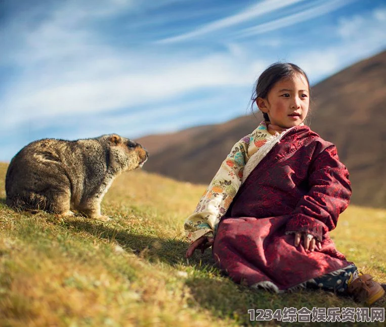 芳草地电影免费观看男生女生一起努力生猴子不盖被子，展现了年轻人之间的默契与亲密，不仅是一种生活态度，更是一种无畏的情感表达。