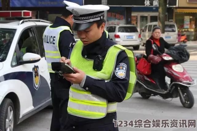 交警利用小XUE高科技检测酒驾，保障道路安全的创新举措